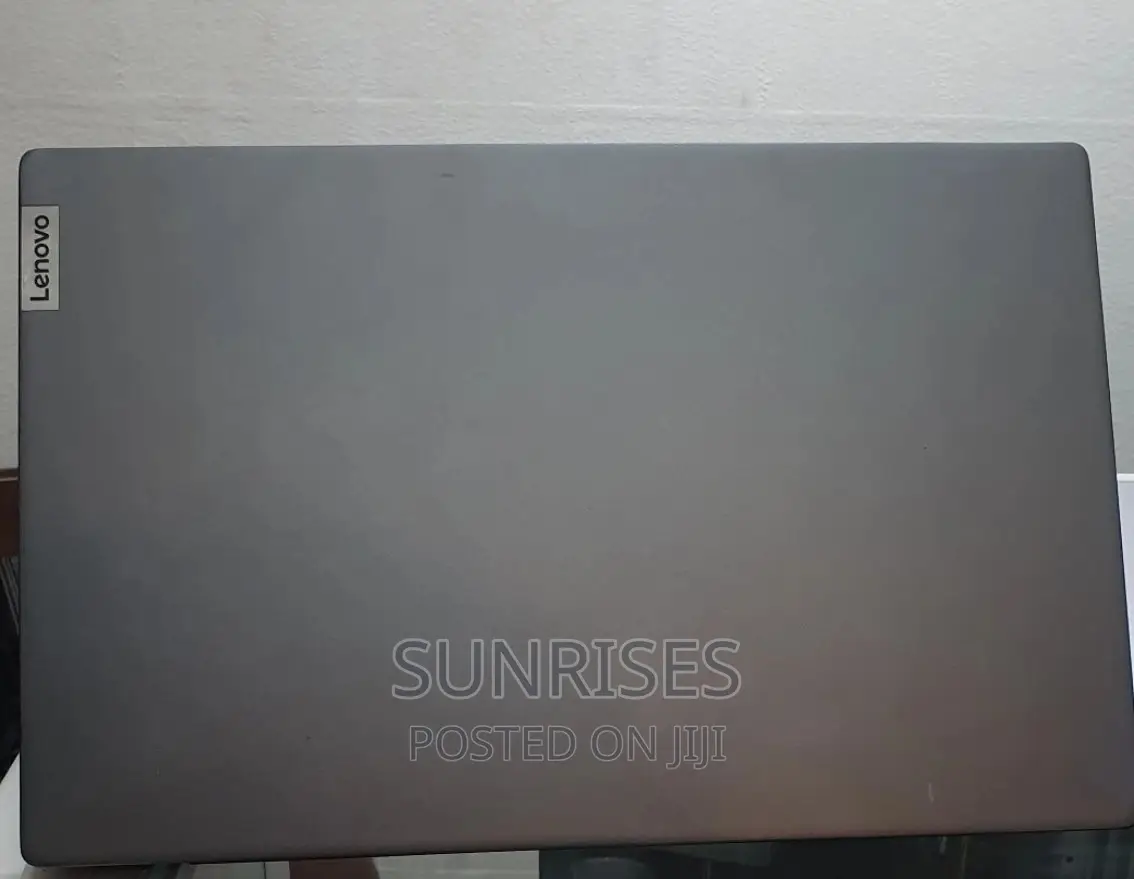 New Laptop Lenovo Ideapad 3 8GB Intel Core I5 SSD 512GB