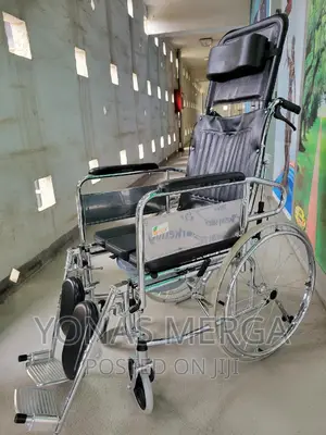 Sleeping Wheelchair This Is Suitable for Adults, the Elderly