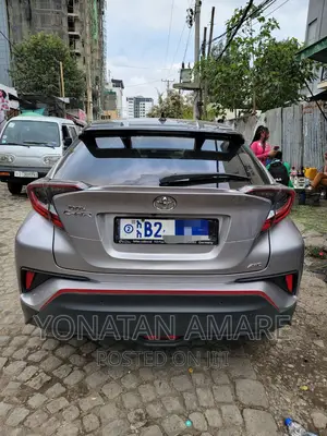 Toyota C-HR 2018 Silver