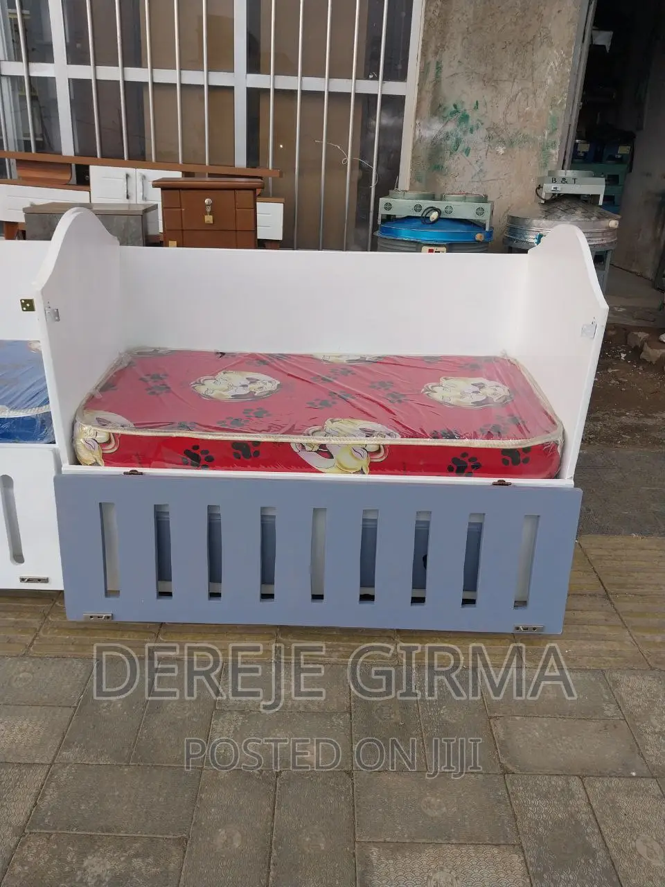 1,20cm Be 90cm የልጅ አልጋዎች ከነ ፍራሹ