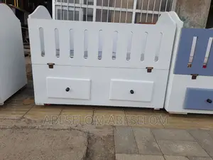 የልጆች አልጋ እና ፍራሽ