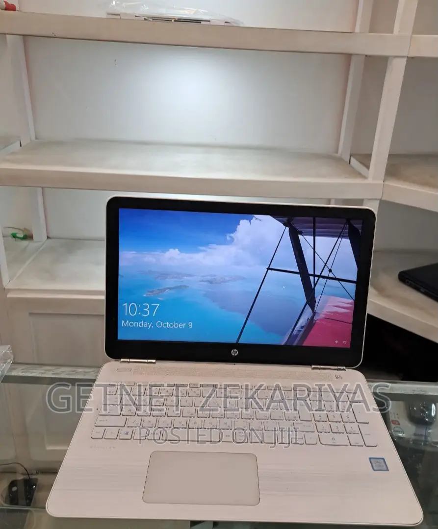 New Laptop HP Pavilion 15 8GB Intel Core I5 SSD 1T