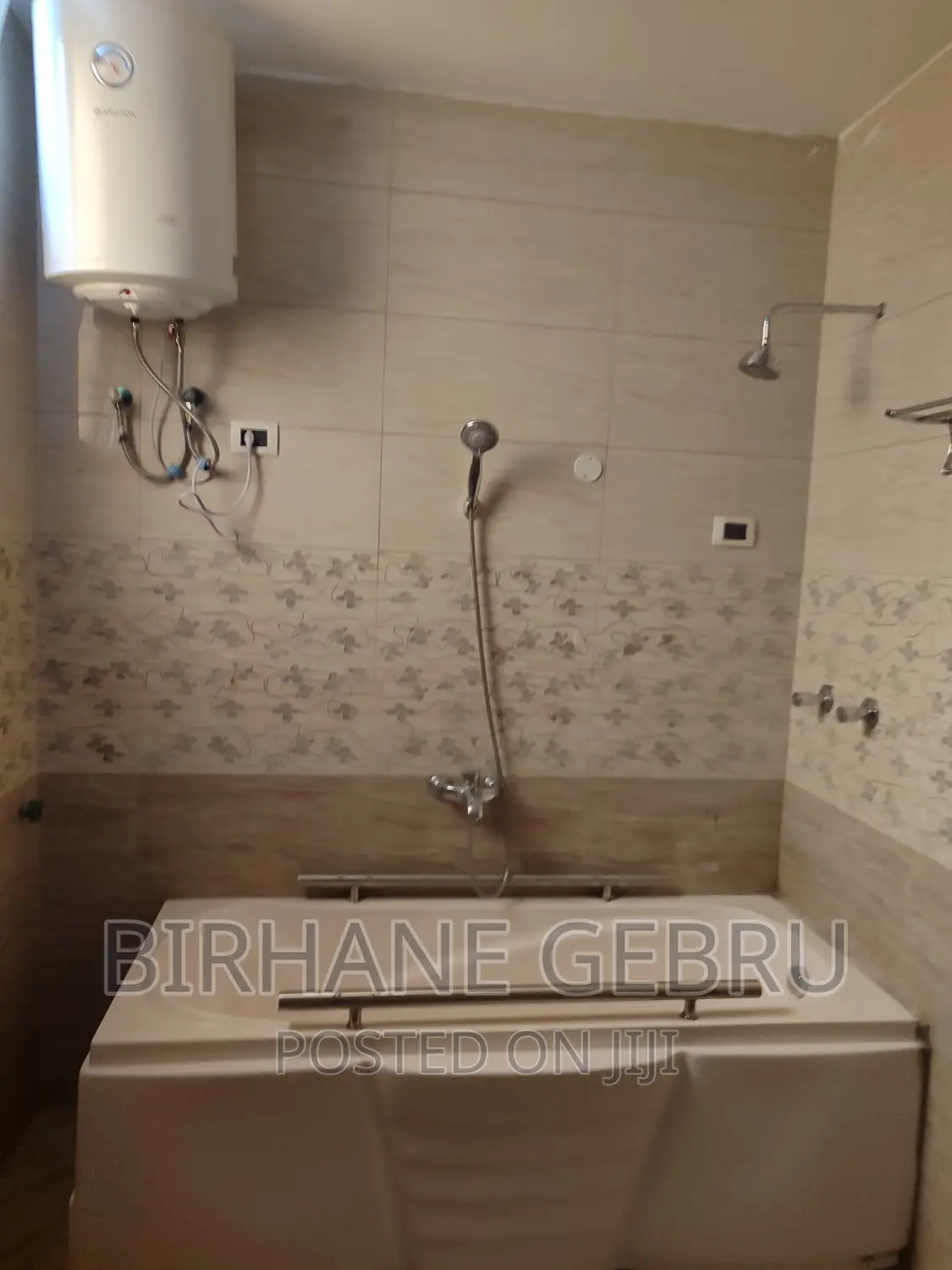 11bdrm House in House G+2, Bole for rent