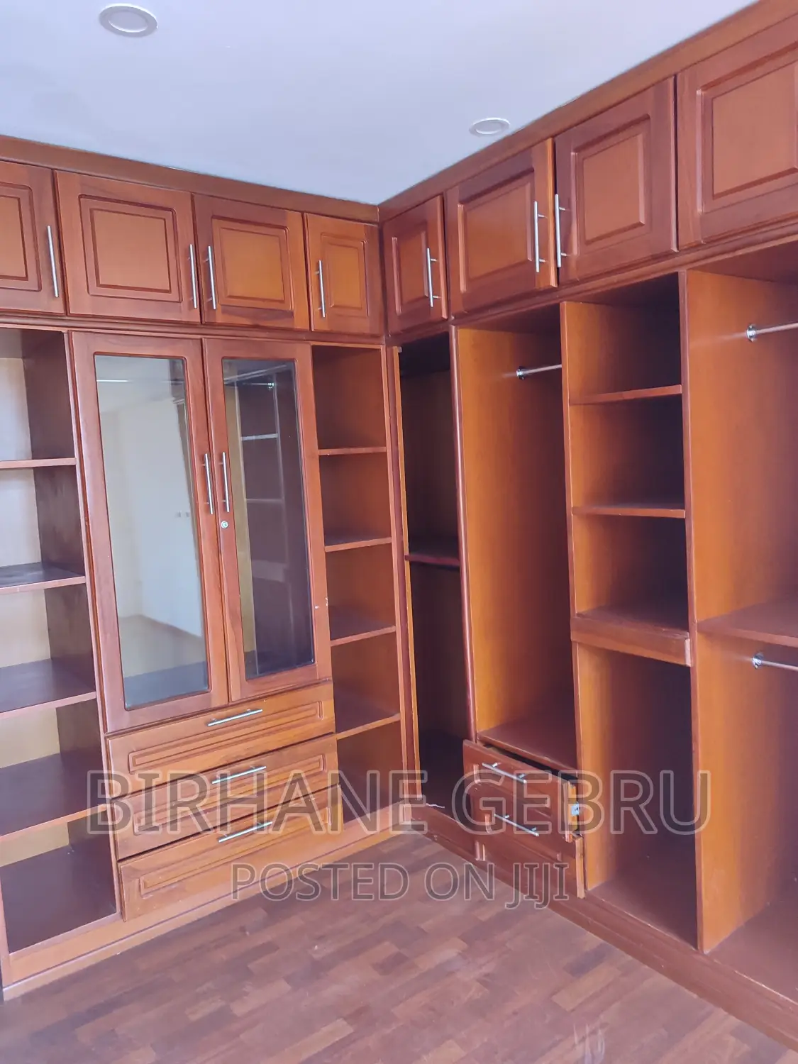 11bdrm House in House G+2, Bole for rent