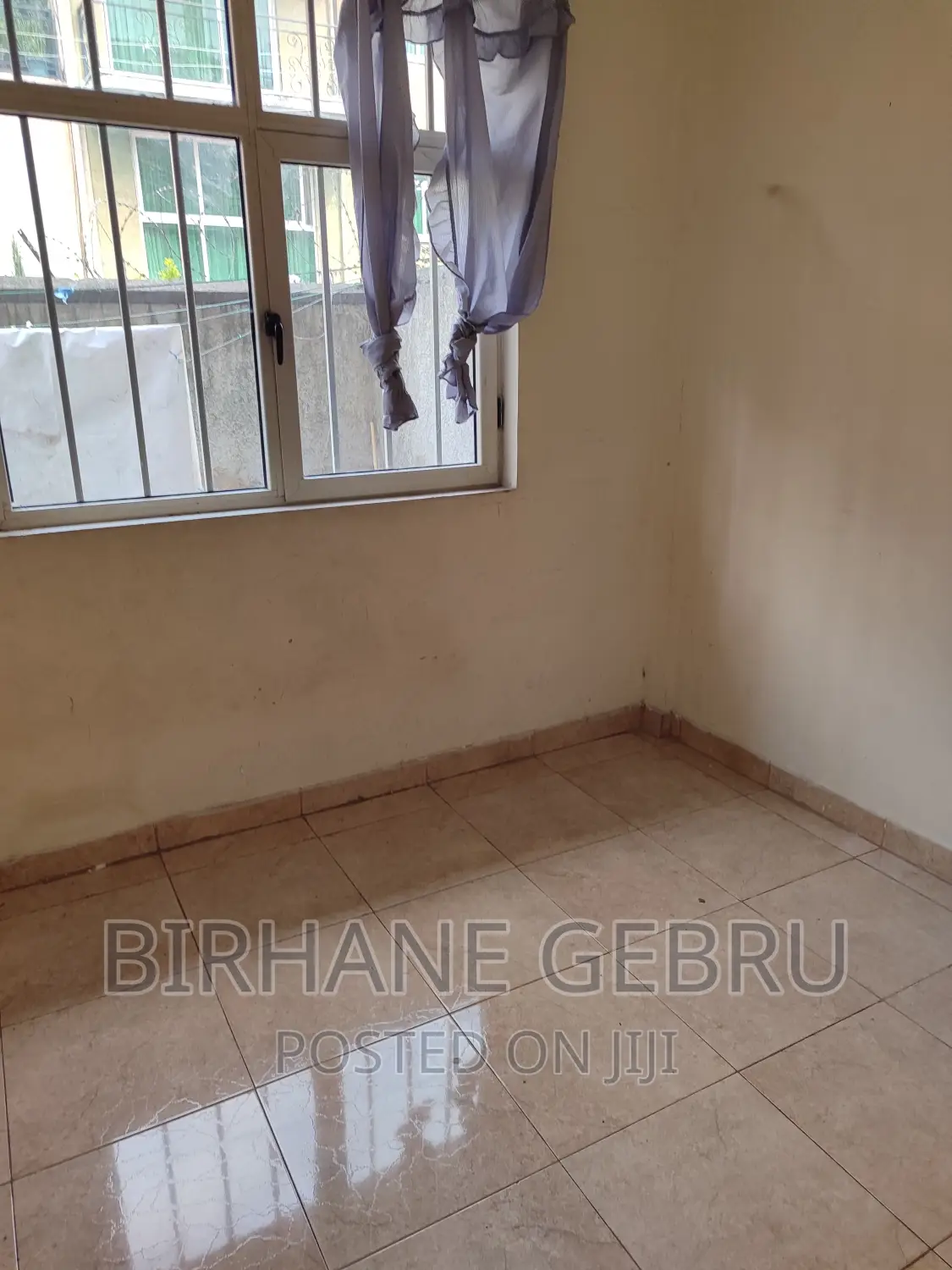 5bdrm House in G+2House, Bole for rent