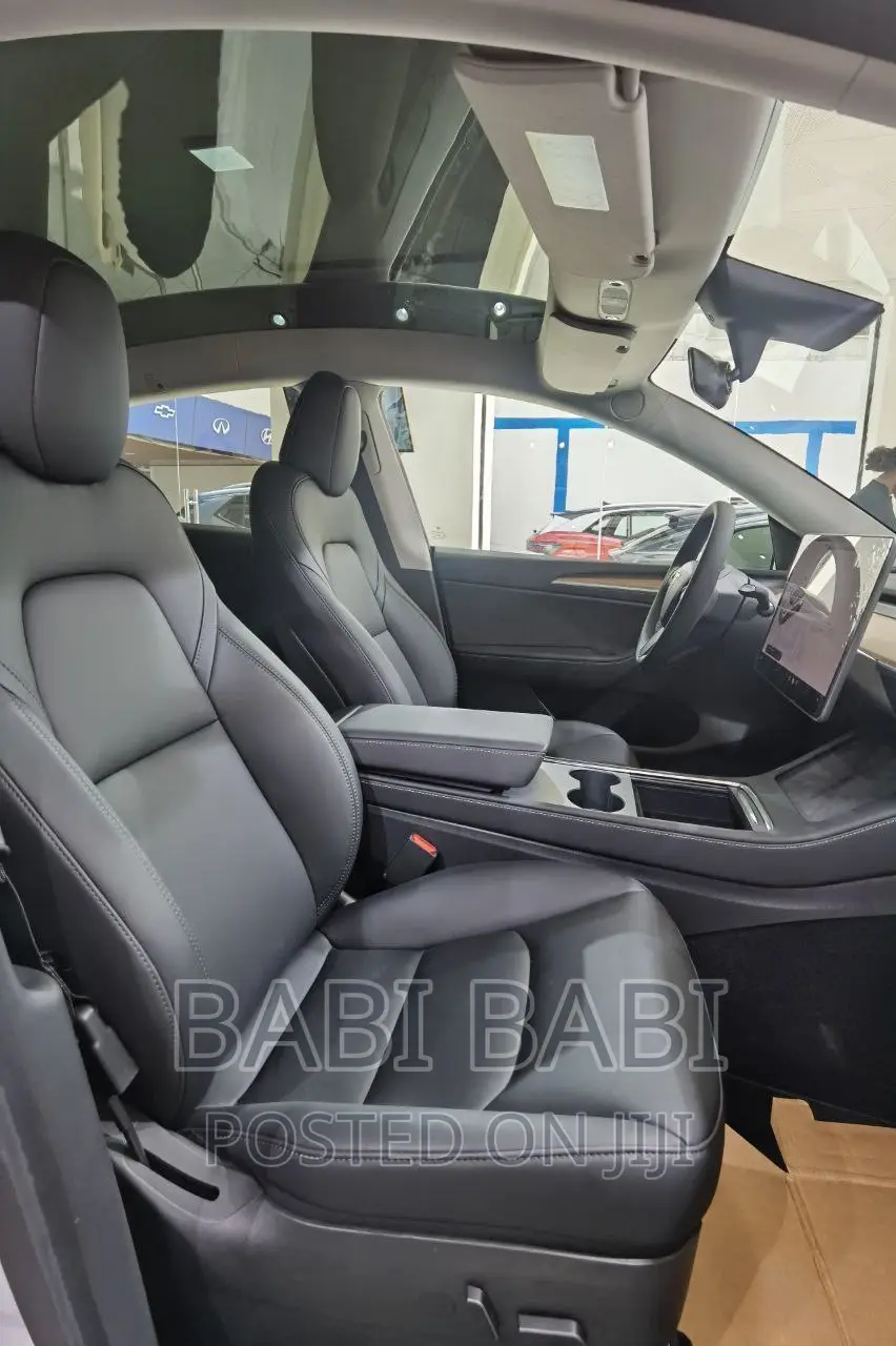 New Tesla Model Y 2023 White