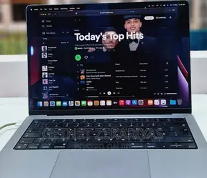 Photo - New Laptop Apple MacBook Pro 2021 M1 16GB Apple M1 SSD 1T