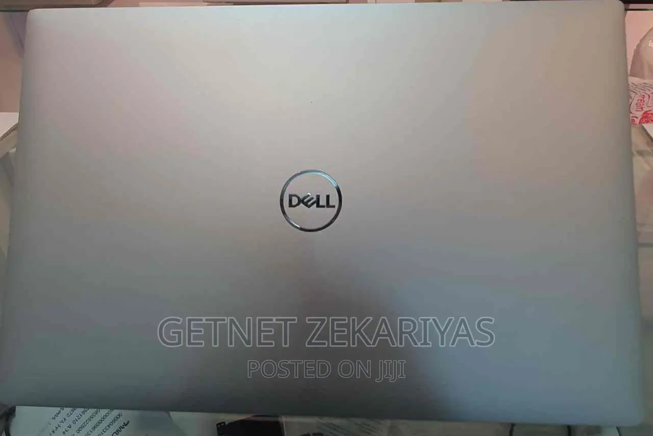 New Laptop Dell Precision 5530 16GB Intel Core I7 SSD 512GB
