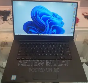 New Laptop Dell Precision 5530 16GB Intel Core I7 SSD 512GB