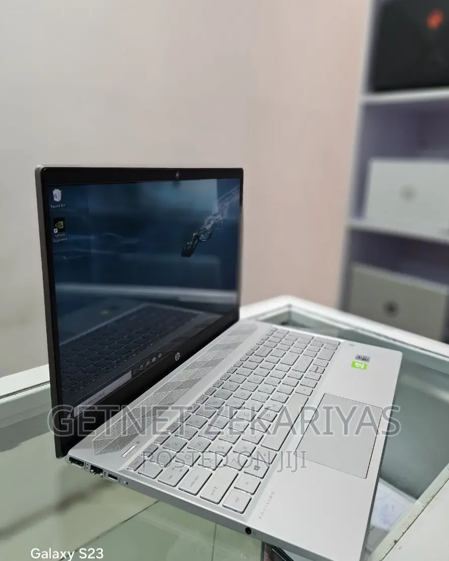 New Laptop HP Pavilion 15 16GB Intel Core I5 SSD 128GB