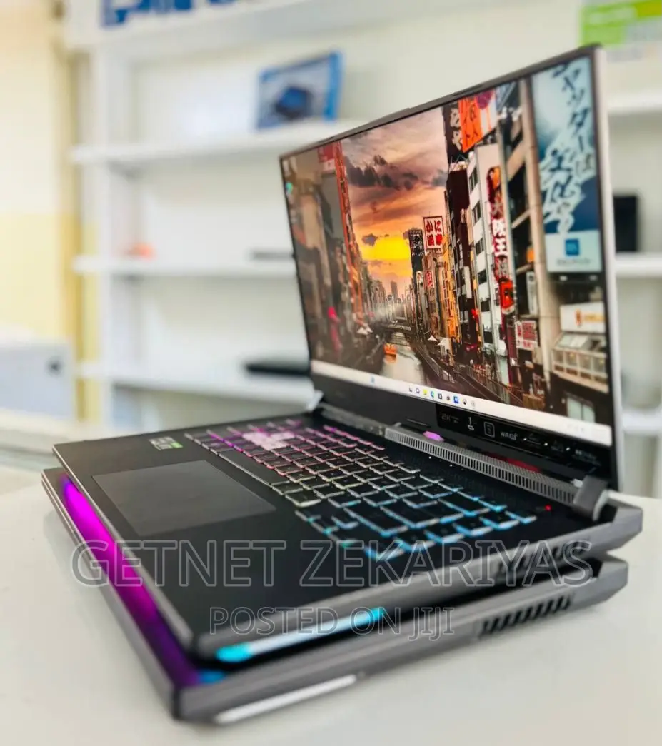 New Laptop Asus ROG Strix G15 16GB AMD Ryzen 7 SSD 1T