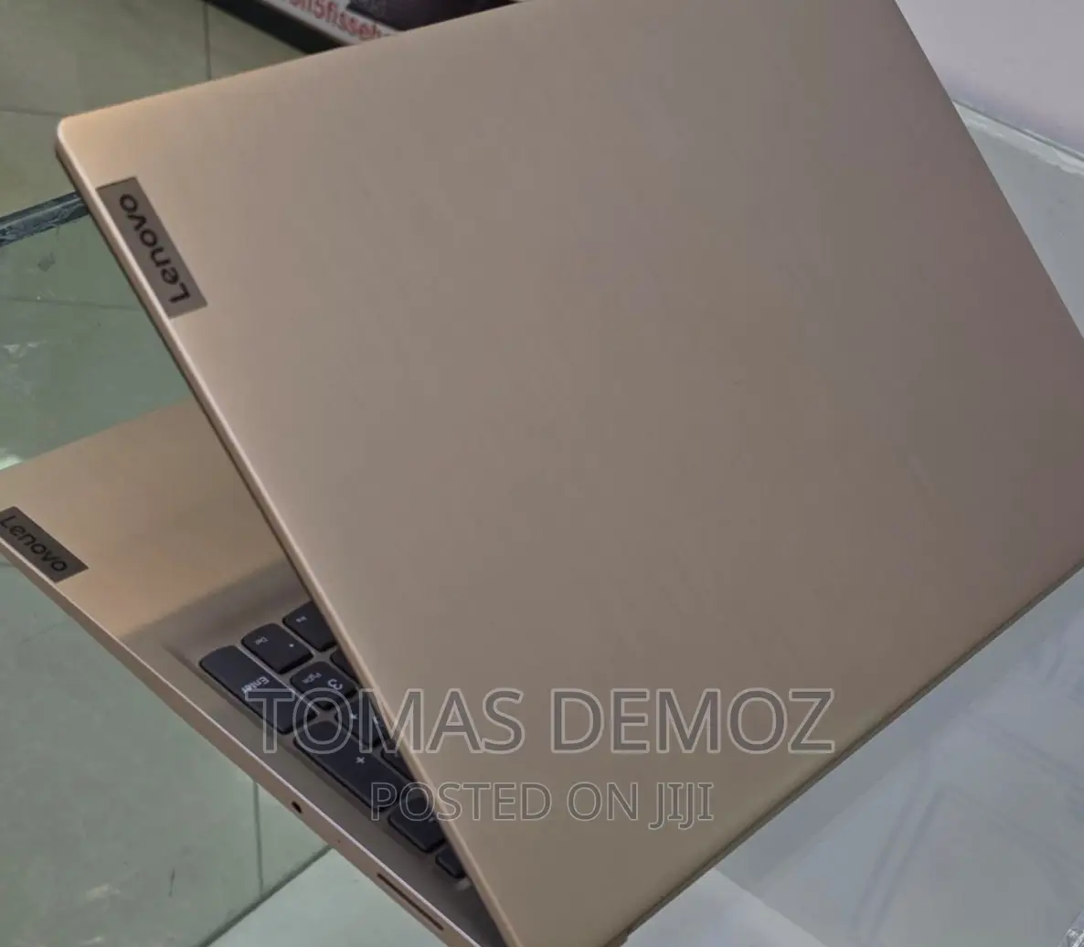 New Laptop Lenovo Ideapad 3 8GB Intel Core I3 SSD 512GB