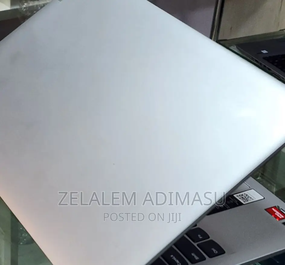 New Laptop Lenovo Ideapad 3 12GB AMD Ryzen 7 SSD 512GB