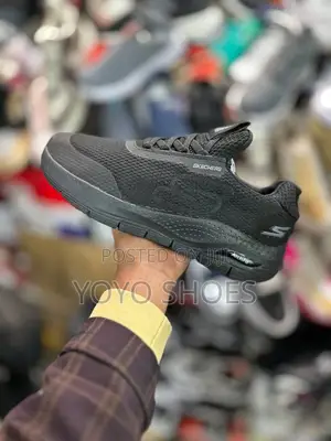 Fahion Skechers Sneaker Shoes