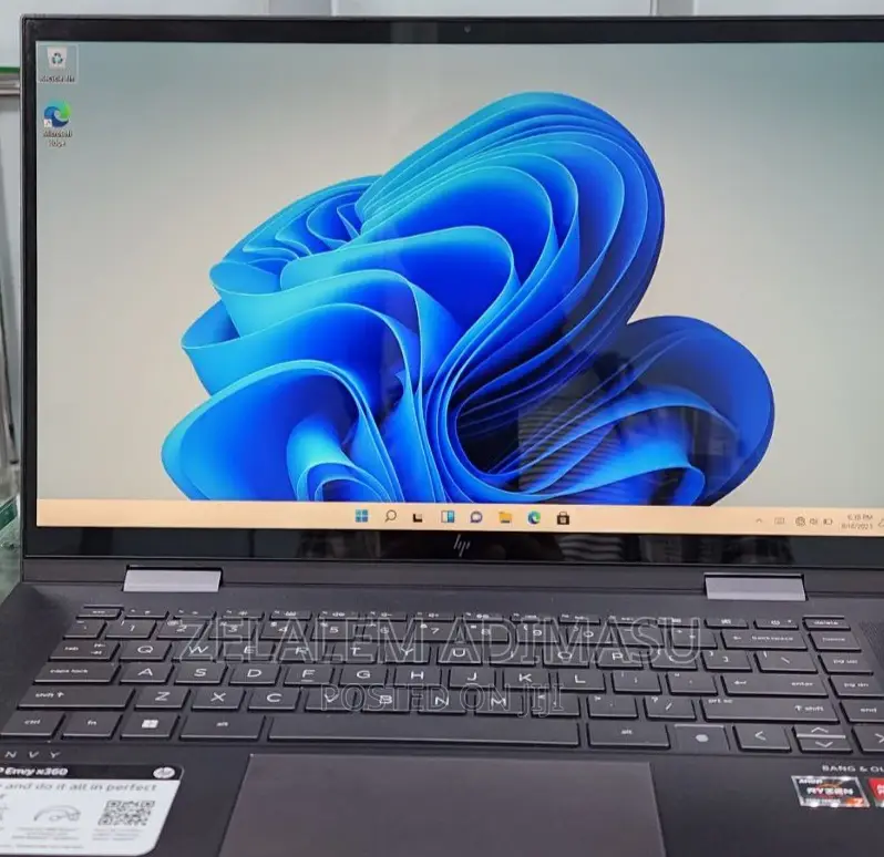 New Laptop HP Envy X360 16GB AMD Ryzen 7 SSD 512GB