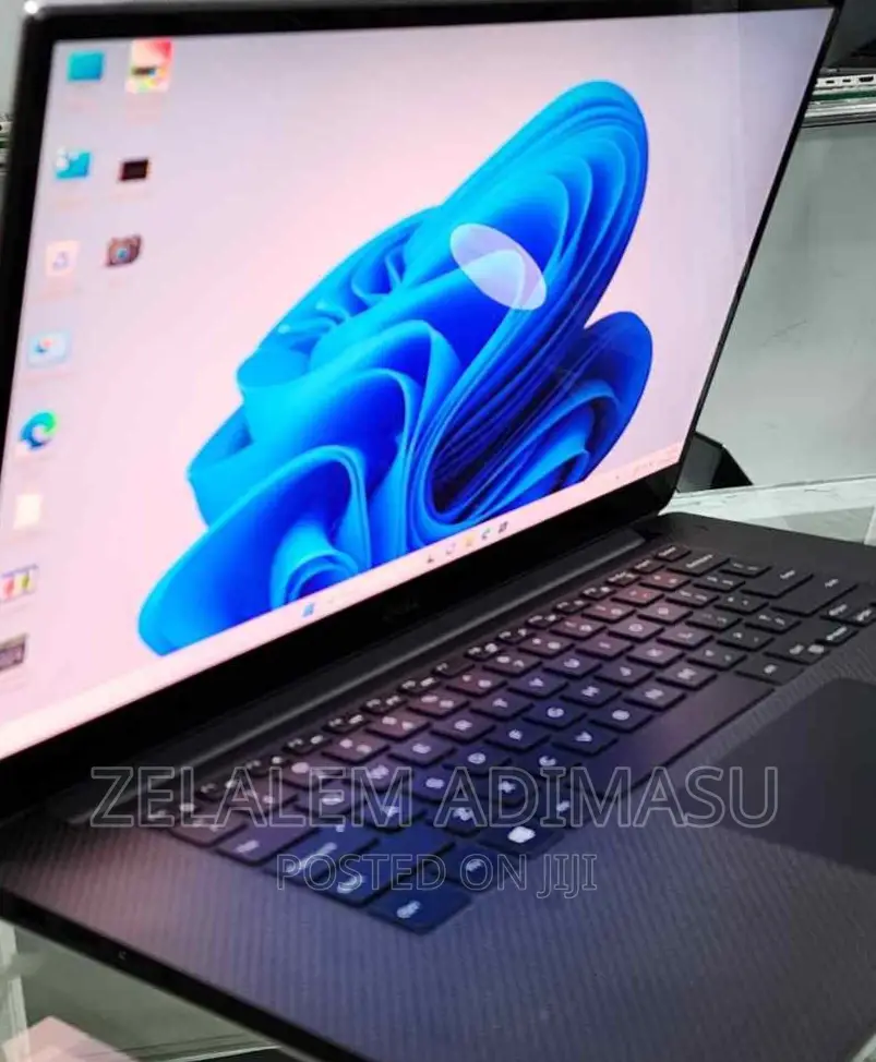 New Laptop Dell Precision 5540 32GB Intel Core I9 SSD 512GB