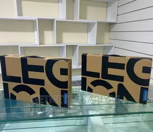 New Laptop Lenovo Legion 5 16GB AMD Ryzen 7 SSD 512GB