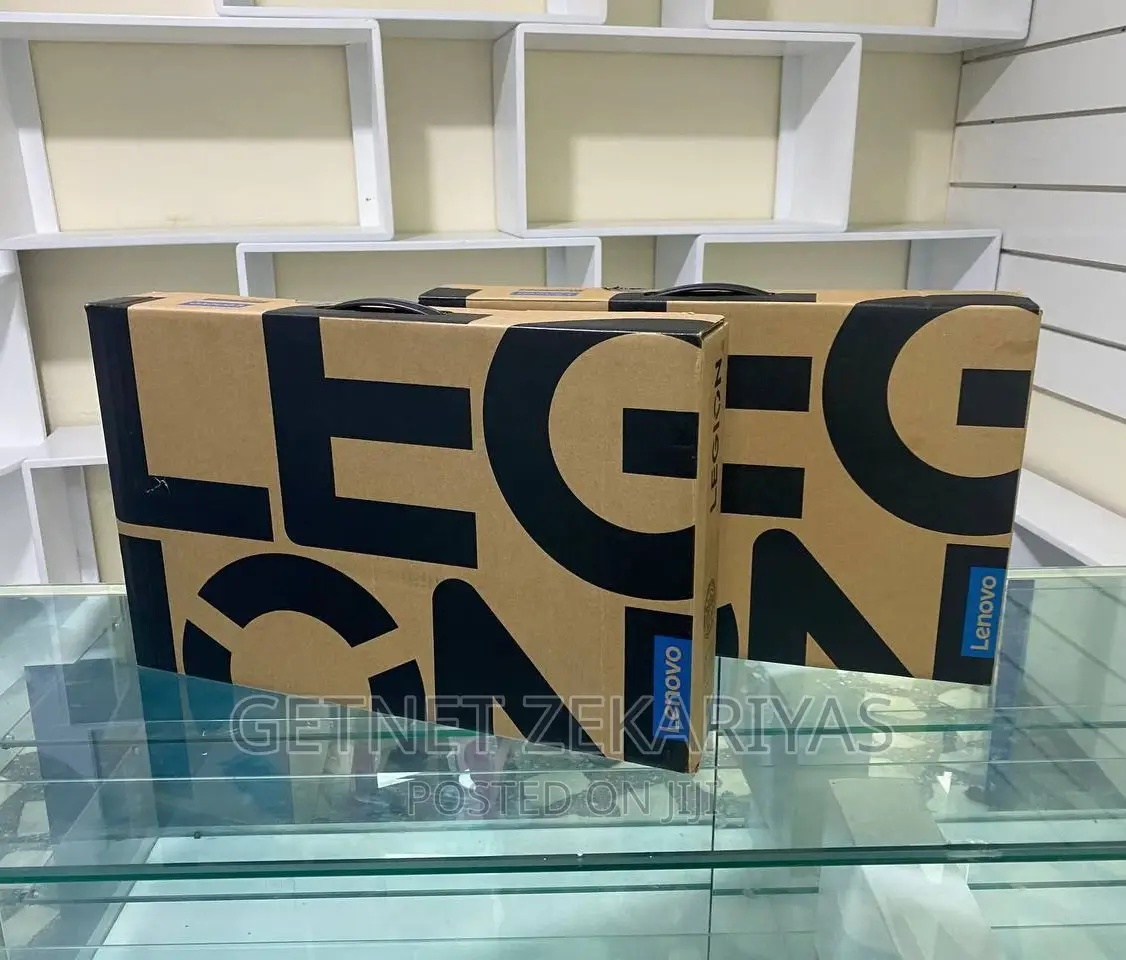 New Laptop Lenovo Legion 5 16GB AMD Ryzen 7 SSD 512GB