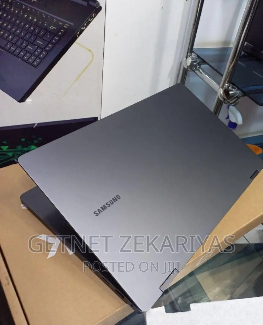 New Samsung Galaxy Book3 360 15 NP750QFG 16GB Intel Core I7 SSD 1T