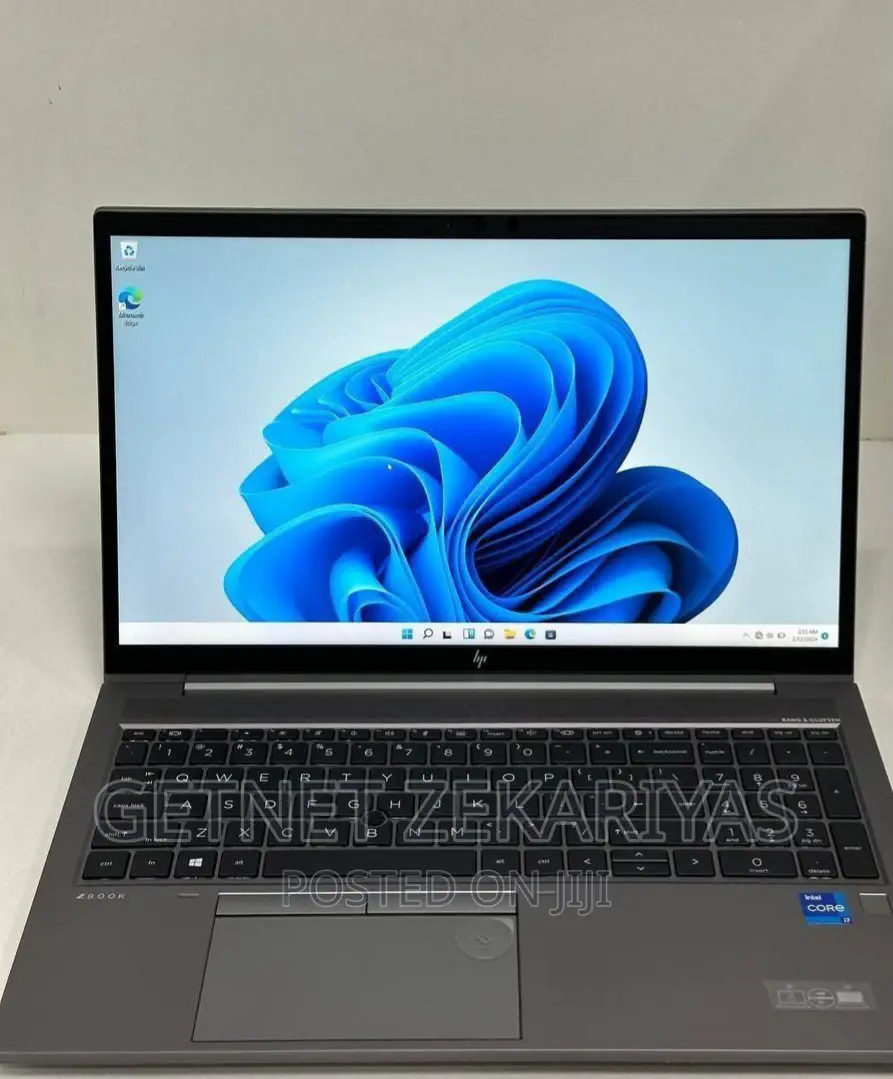 New Laptop HP Stream Notebook 16GB Intel Core I7 SSD 512GB