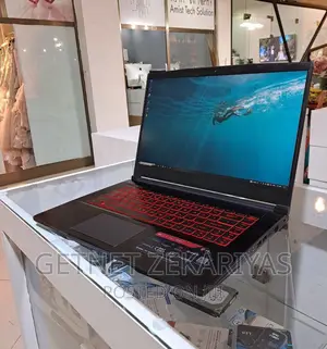 New Laptop MSI GF63 8GB Intel Core I5 SSD 512GB