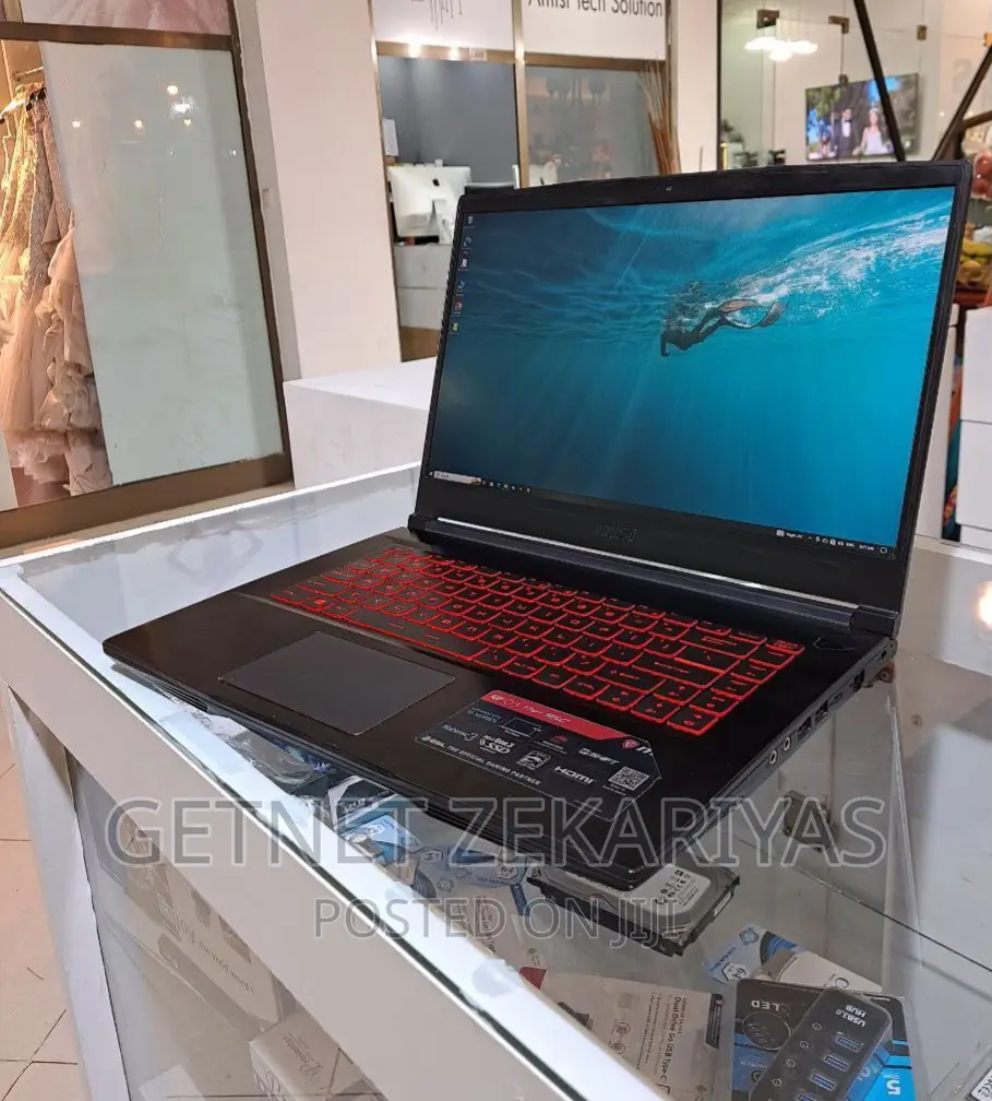 New Laptop MSI GF63 8GB Intel Core I5 SSD 512GB