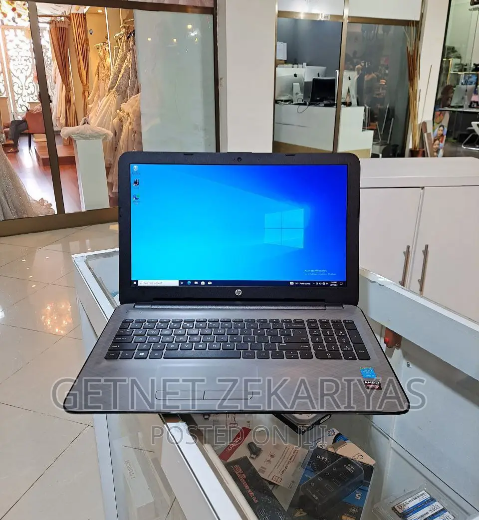 New Laptop HP Stream Notebook 8GB Intel Core I5 HDD 1T