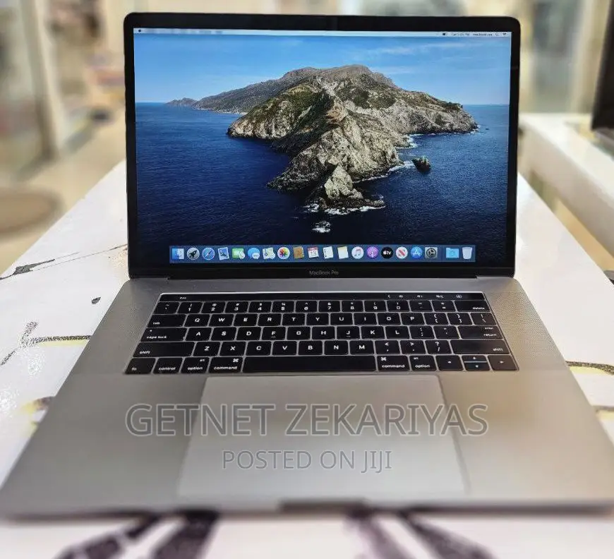New Laptop Apple MacBook Pro 2016 16GB Intel Core I7 SSD 1T