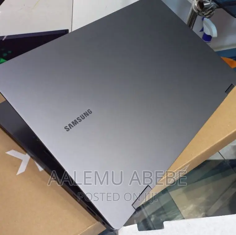 New Laptop Samsung Galaxy Book 2 16GB Intel Core I7 SSD 1T