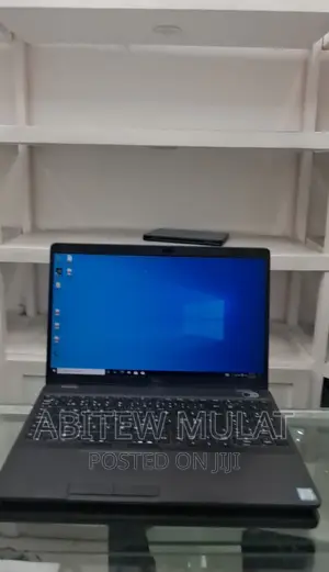 Photo - New Laptop Dell Latitude 5501 8GB Intel Core I5 SSD 256GB