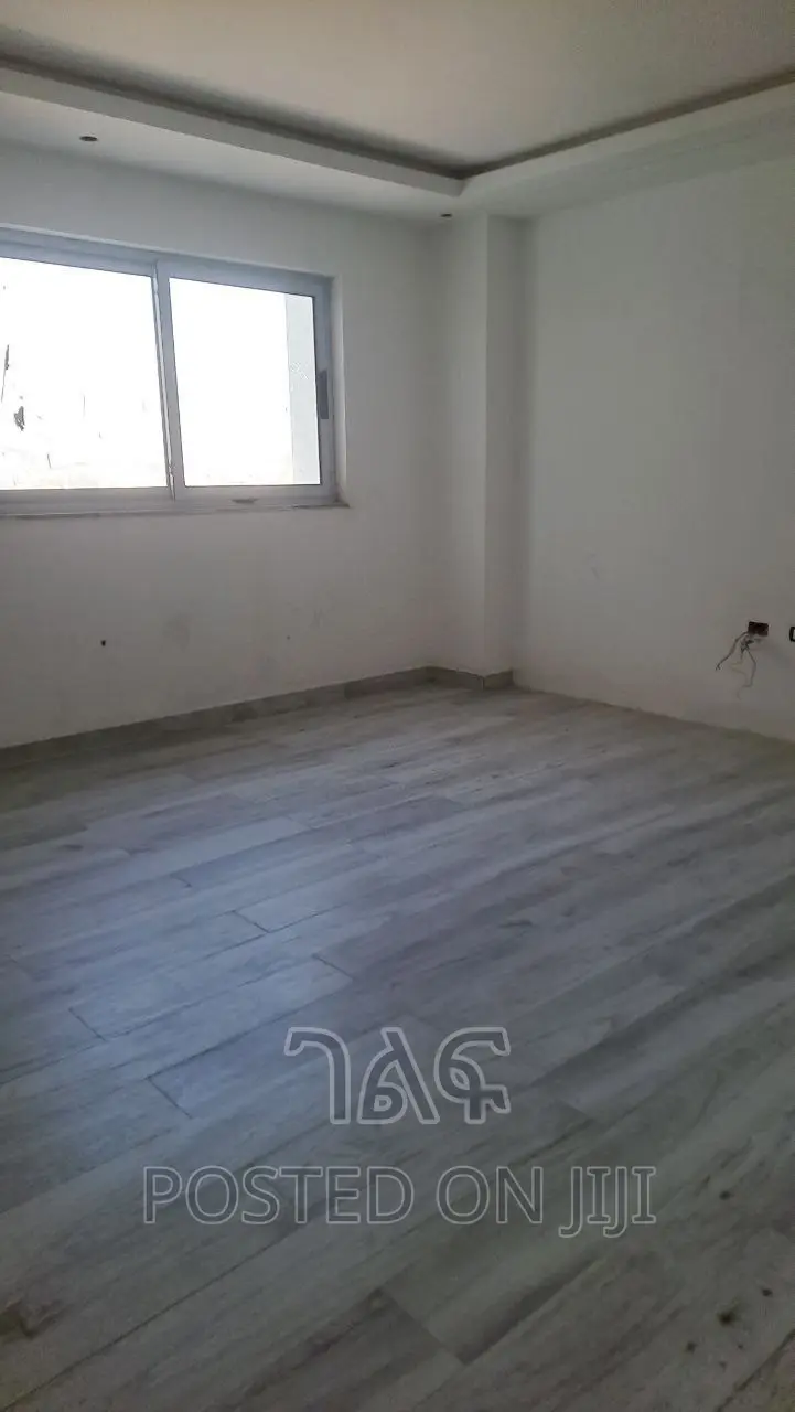3bdrm Apartment in ላፍቶ ቅንጡ አፓርትመንት በቅናሽ, Nifas Silk-Lafto for sale