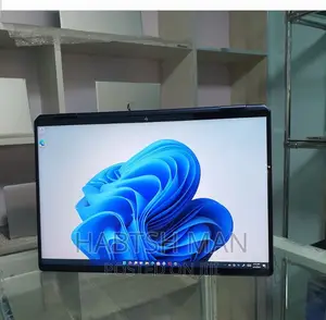 New Laptop HP Spectre X360 16GB Intel Core I7 SSD 1T