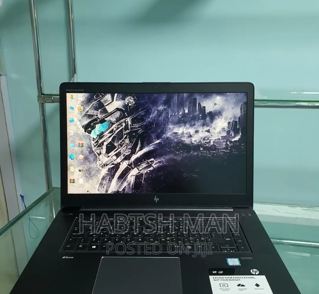 New Laptop HP ZBook Studio G5 16GB Intel Core I7 SSD 512GB