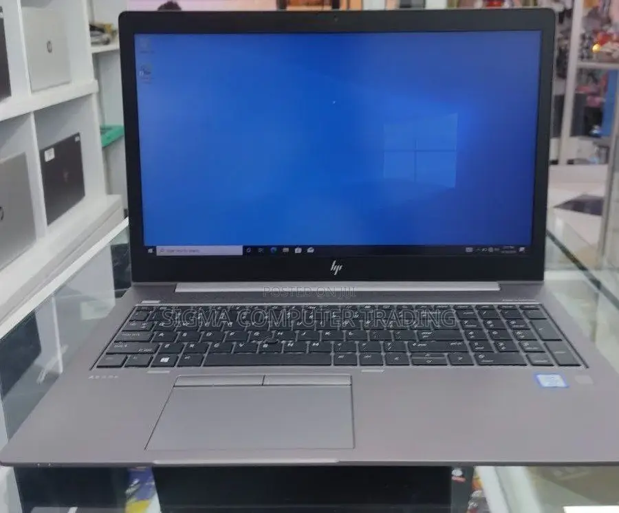 New Laptop HP ZBook 15u 16GB Intel Core I7 SSD 512GB