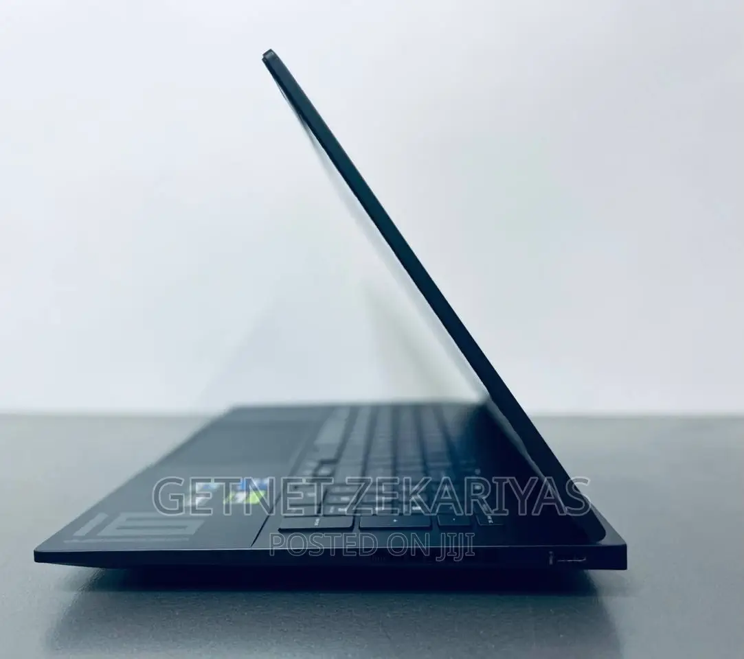 New Laptop HP Omen 17 16GB Intel Core I7 SSD 1T