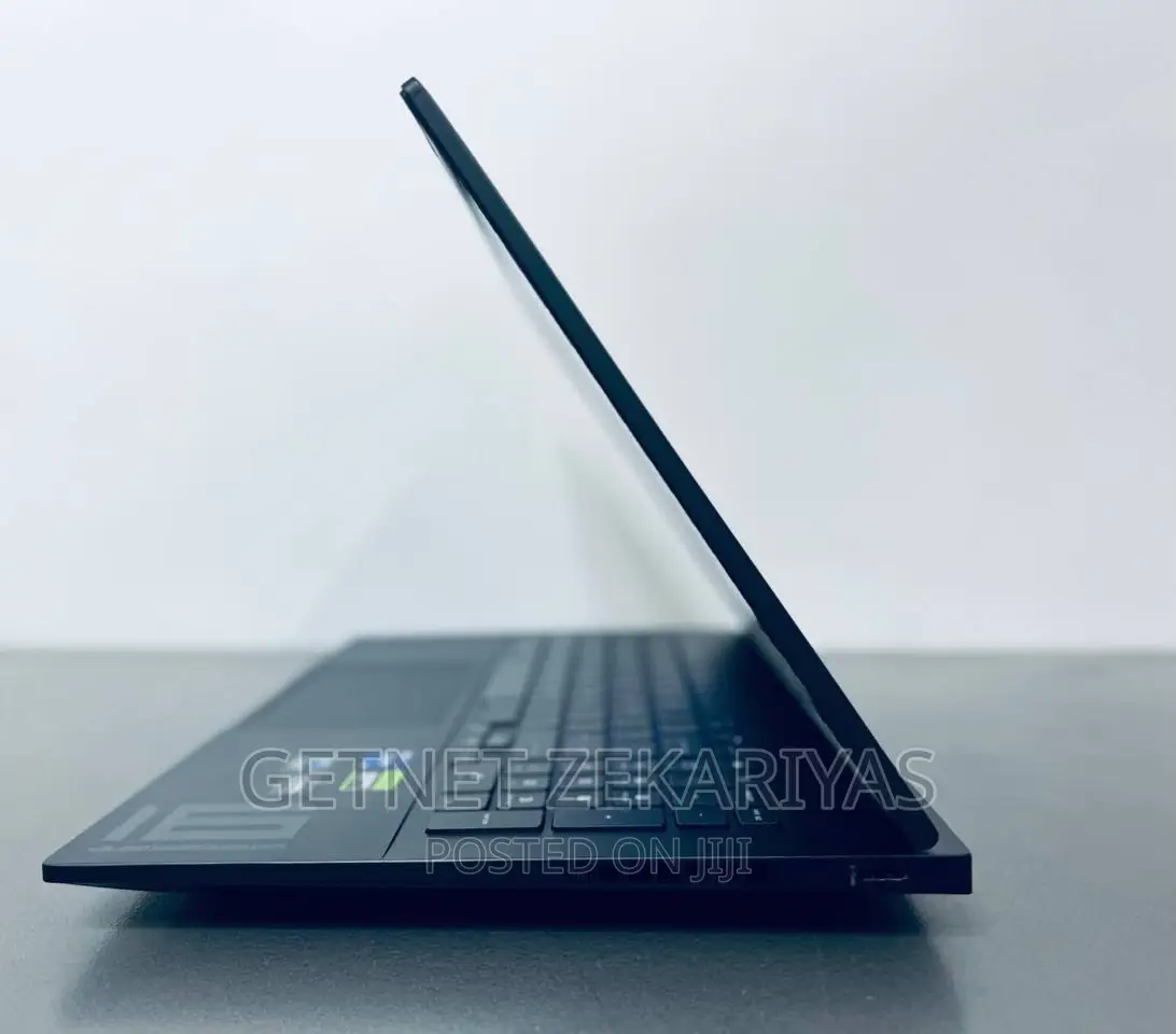 New Laptop HP Omen 17 16GB Intel Core I7 SSD 1T