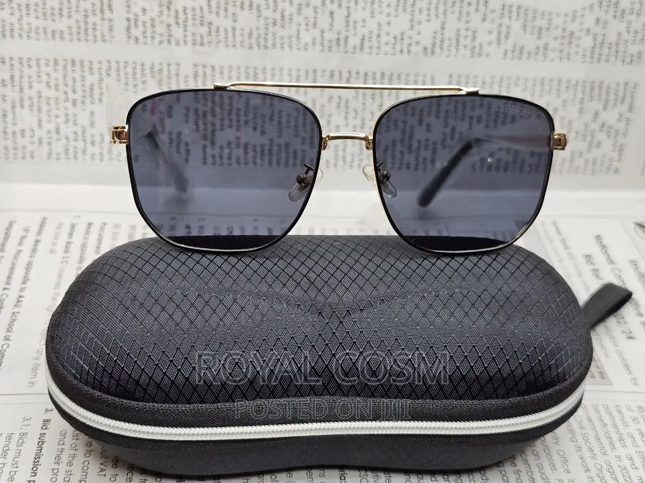 BURBERRY Shades for Her