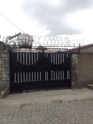 2bdrm House in ገርጂ Gerji, Bole for sale