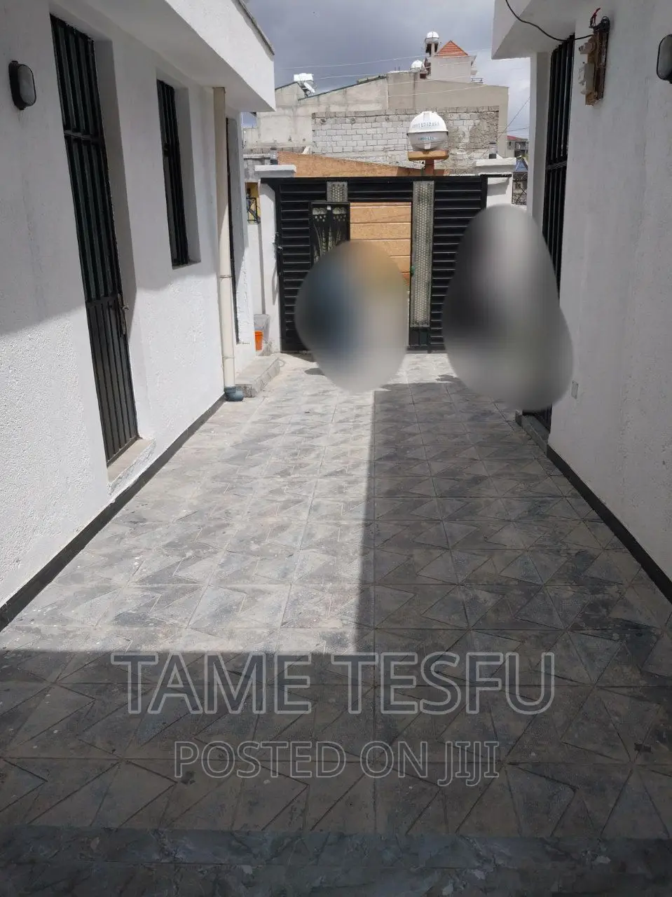 Furnished 4bdrm House in Hayat, Bole for sale