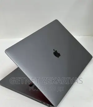 New Laptop Apple MacBook Pro 2019 16GB Intel Core I7 SSD 512GB