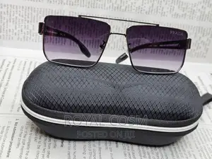 Photo - PRADA Unisex Glasses