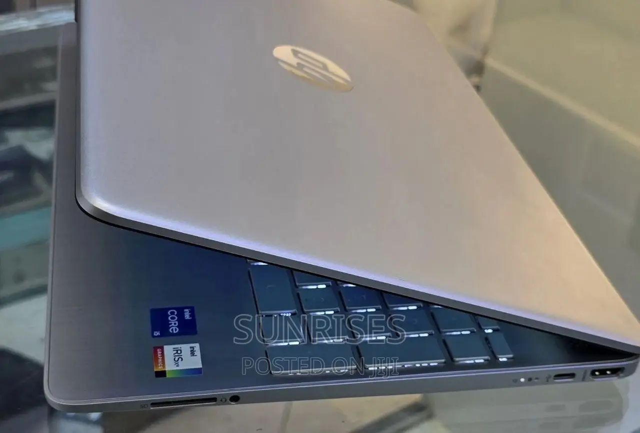 New Laptop HP Stream Notebook 8GB Intel Core I5 SSD 512GB