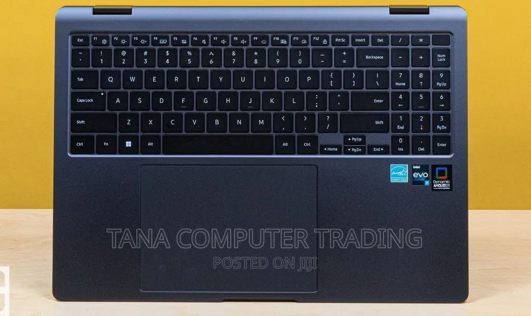 New Laptop Samsung 16GB Intel Core I7 SSD 500GB