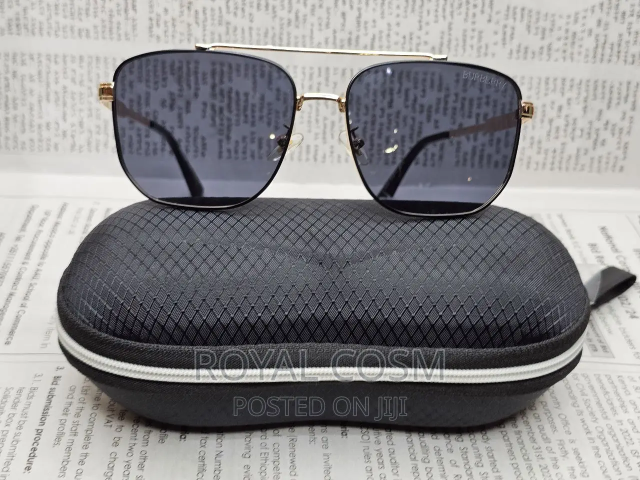 BURBERRY Unisex Sunglasses