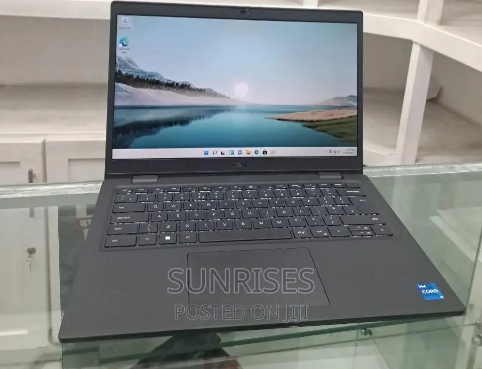 New Laptop Dell Latitude 5310 8GB Intel Core I5 SSD 256GB