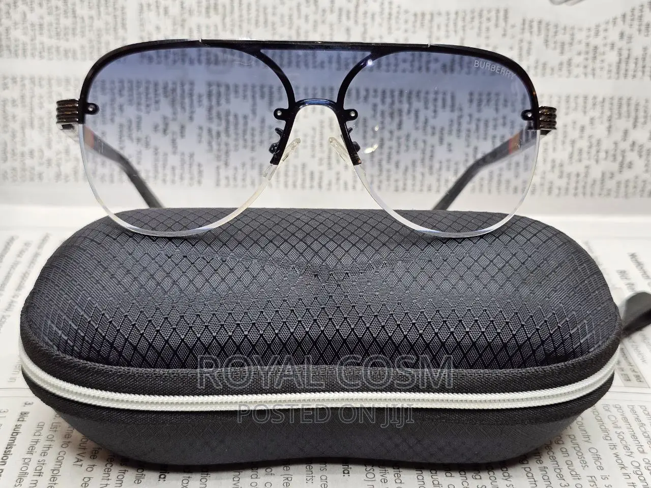 BURBERRY Unisex Sunglasses
