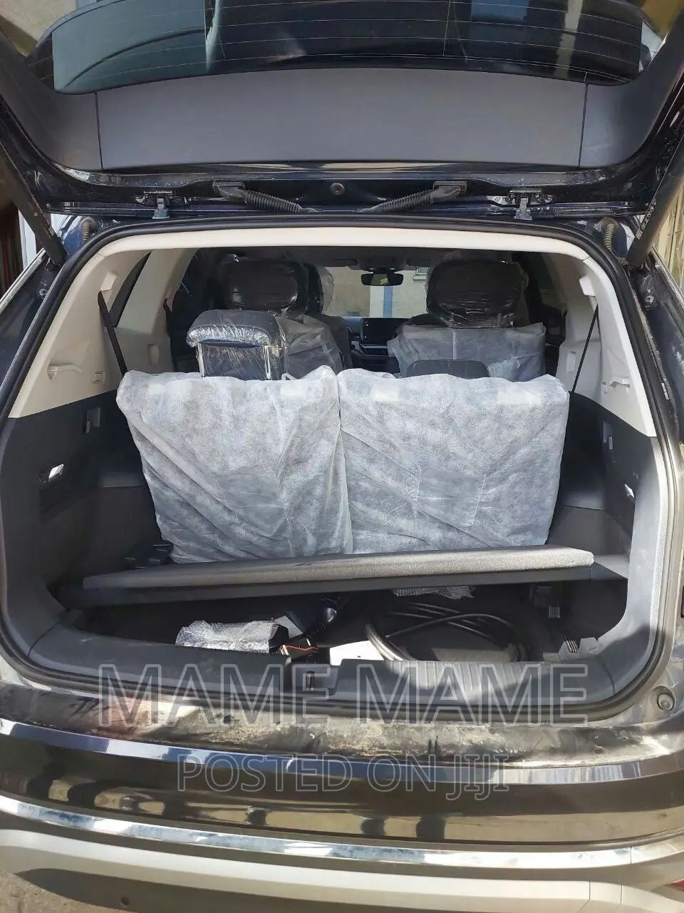 New Volkswagen ID.6 2023 Blue