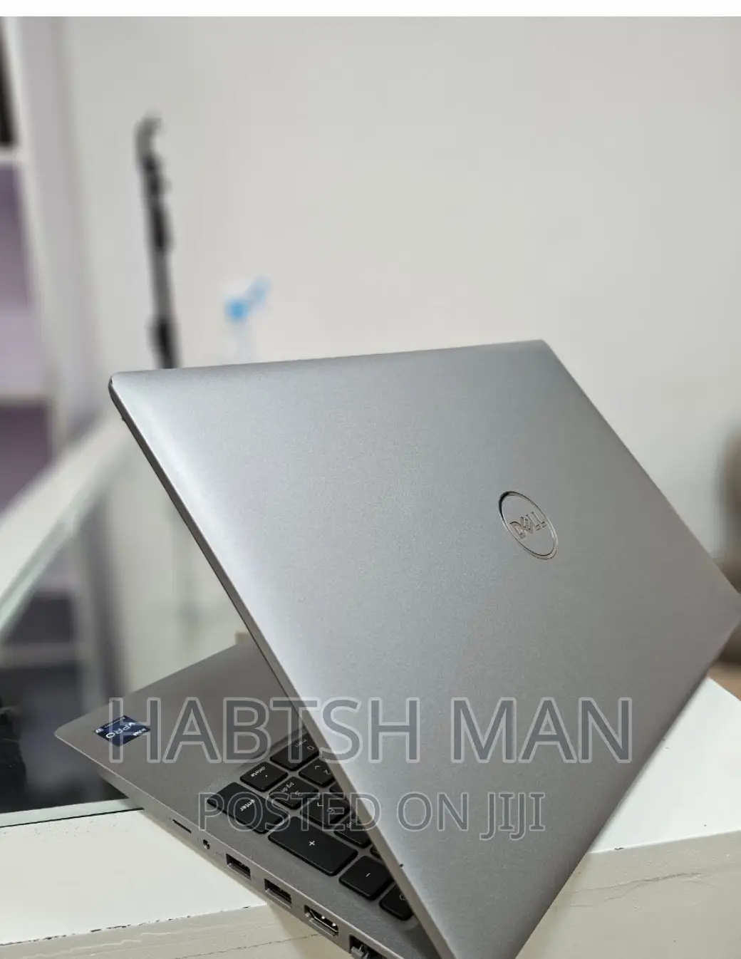 New Laptop Dell Latitude 5530 16GB Intel Core I7 SSD 512GB