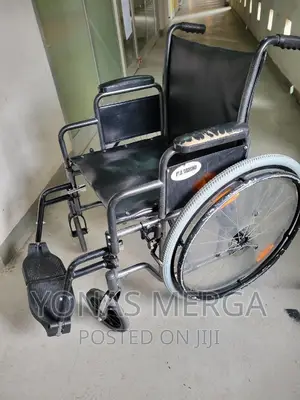 Photo - Used Wheelchair Invacare”For Sale in “Mobility Daily Living