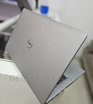 Photo - New Laptop Dell Latitude 5310 16GB Intel Core I7 SSD 16 GB